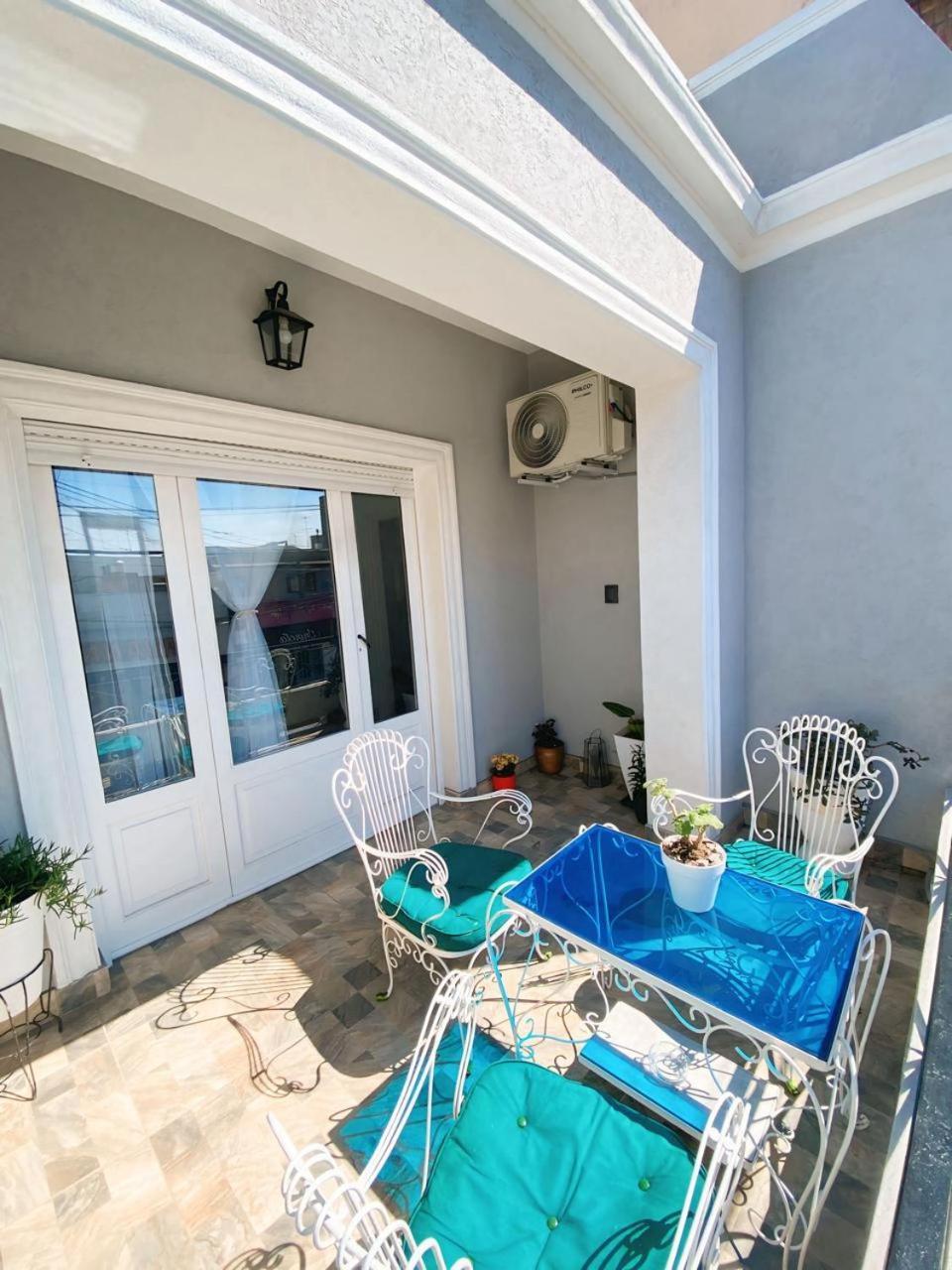 Casa Completa Con Balcon Y Patio Privado Lanus Exterior foto