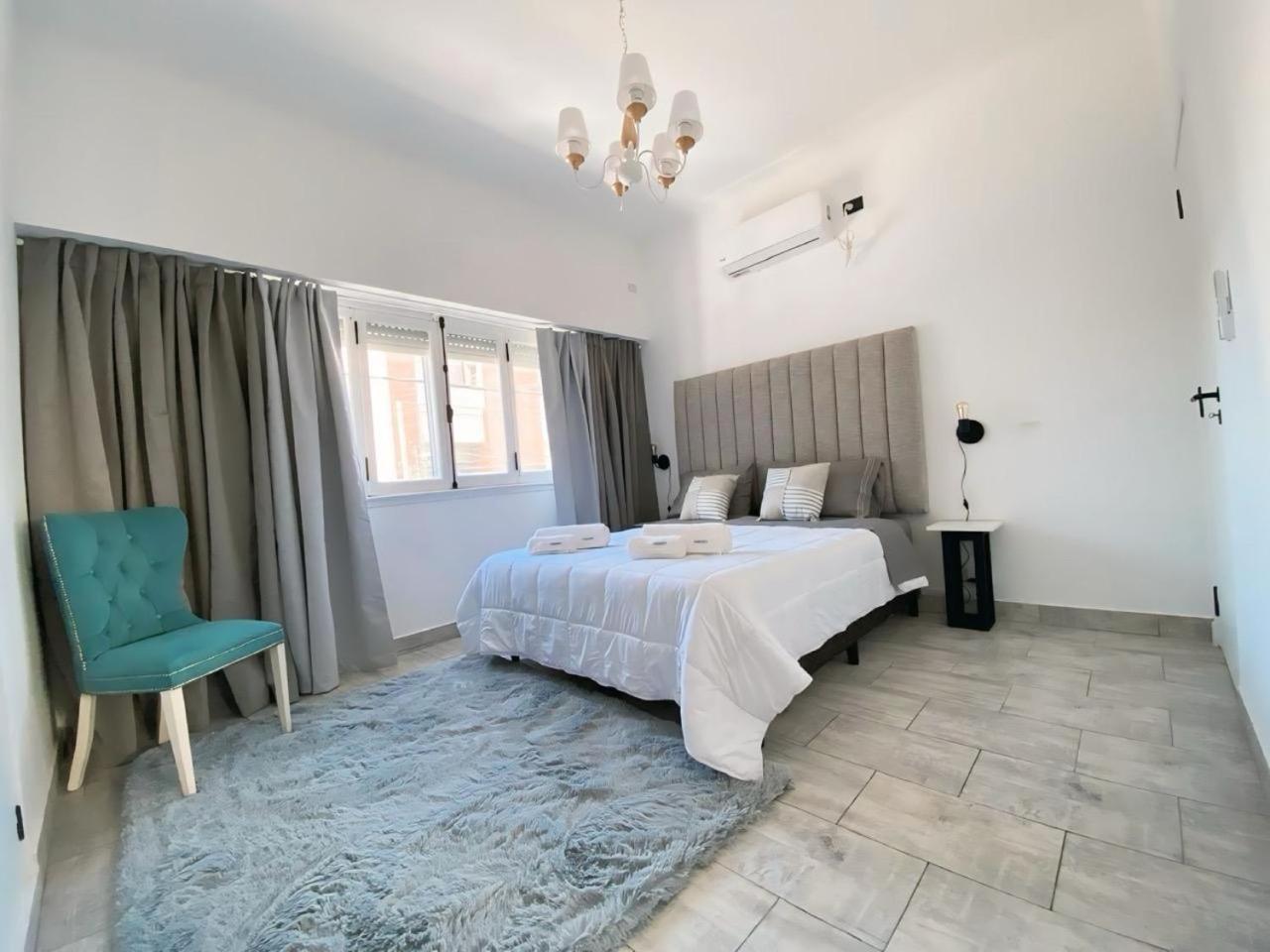 Casa Completa Con Balcon Y Patio Privado Lanus Exterior foto